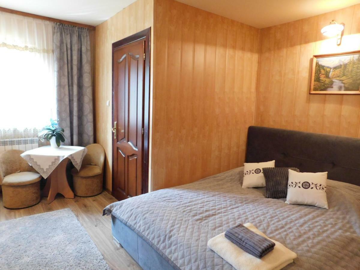Pokoje Goscinne Monika Zakopane Exterior foto